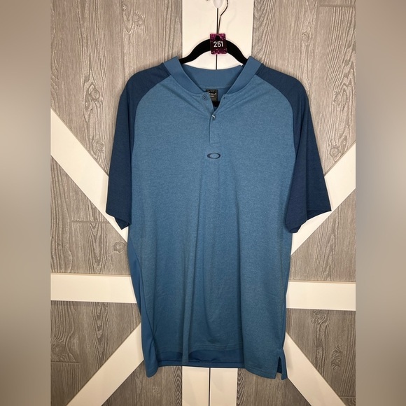251. NWOT Oakley Icon BI Color Polo Blue Two Tone 2XL - Picture 5 of 10
